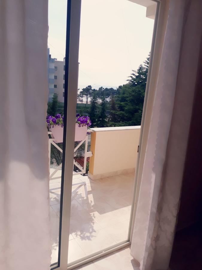 Hotel Blendi Durres Bagian luar foto